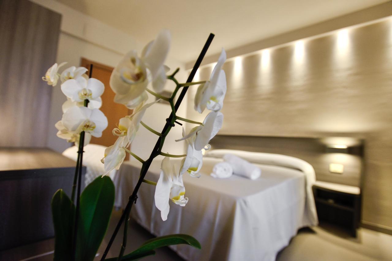 Hotel Crystal Marina di Pietrasanta Εξωτερικό φωτογραφία