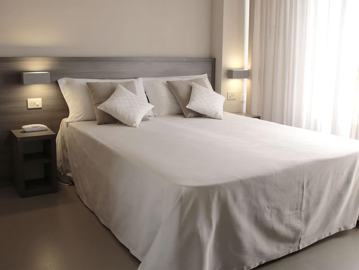 Hotel Crystal Marina di Pietrasanta Εξωτερικό φωτογραφία
