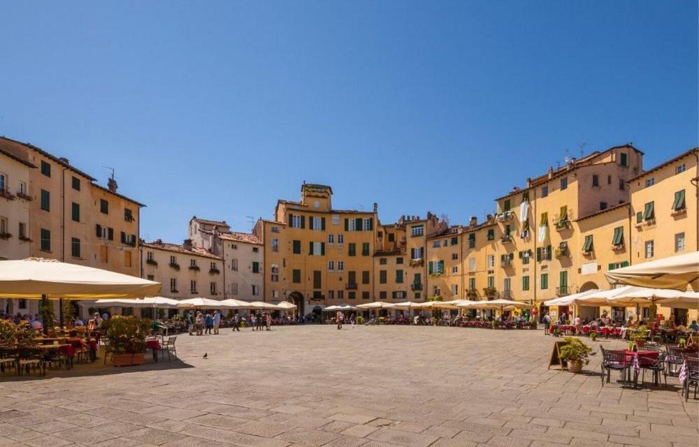 Hotel Crystal Marina di Pietrasanta Εξωτερικό φωτογραφία